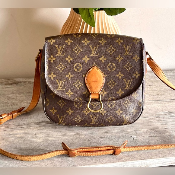 FINAL PRICE 🔥Authentic LOUIS VUITTON Monogram Saint Cloud GM bag - Picture 13 of 16